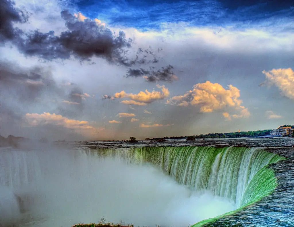 Worst Time to Visit Niagara Falls In 2024: Avoid These Dates!